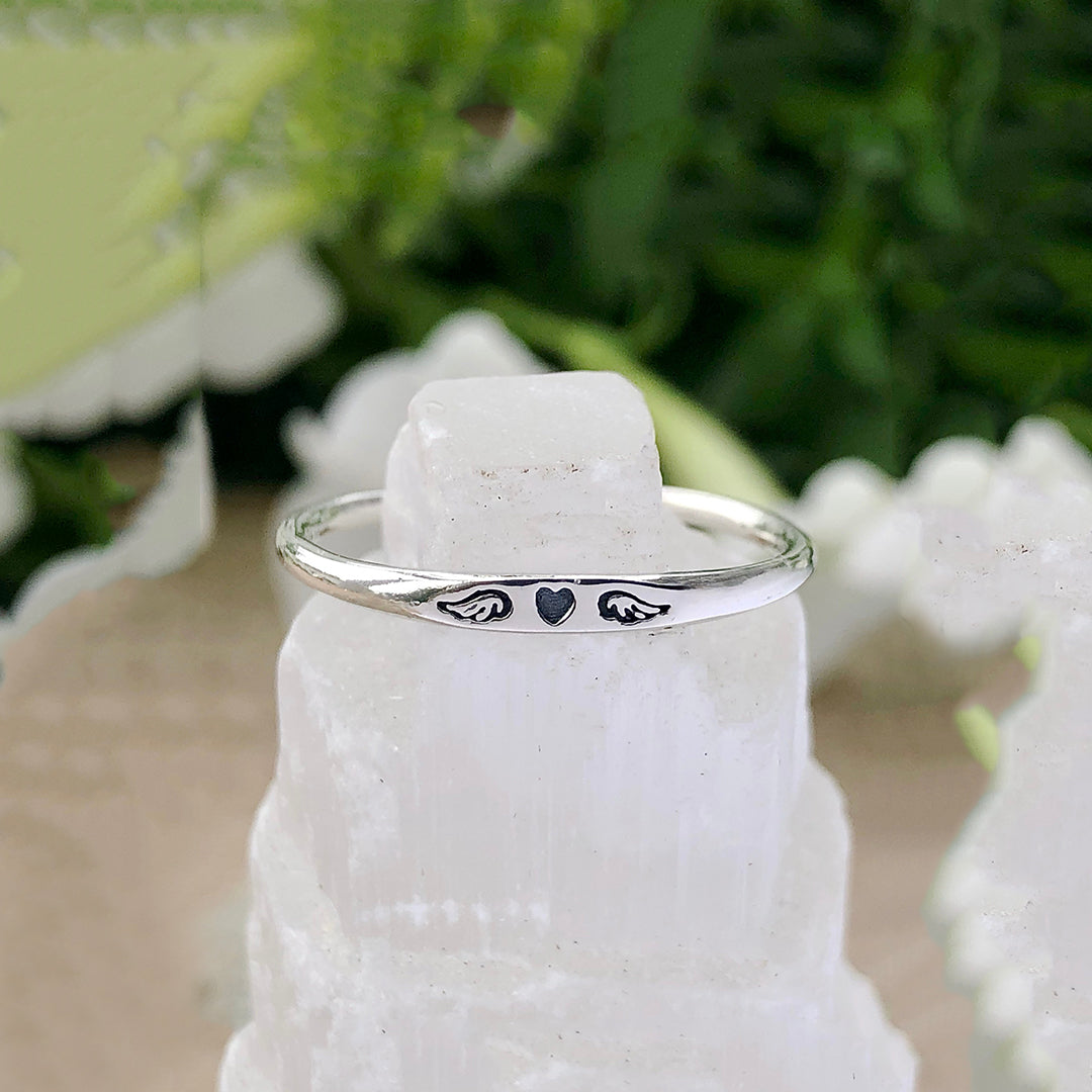 For Memorial - Heart With Wings Thin Ring
