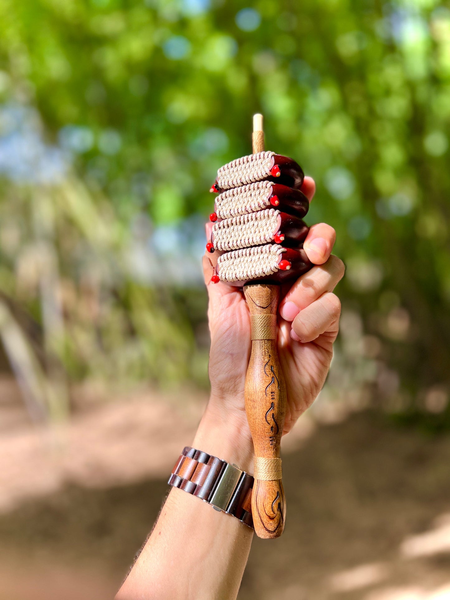 Natural Amazonian rattle
