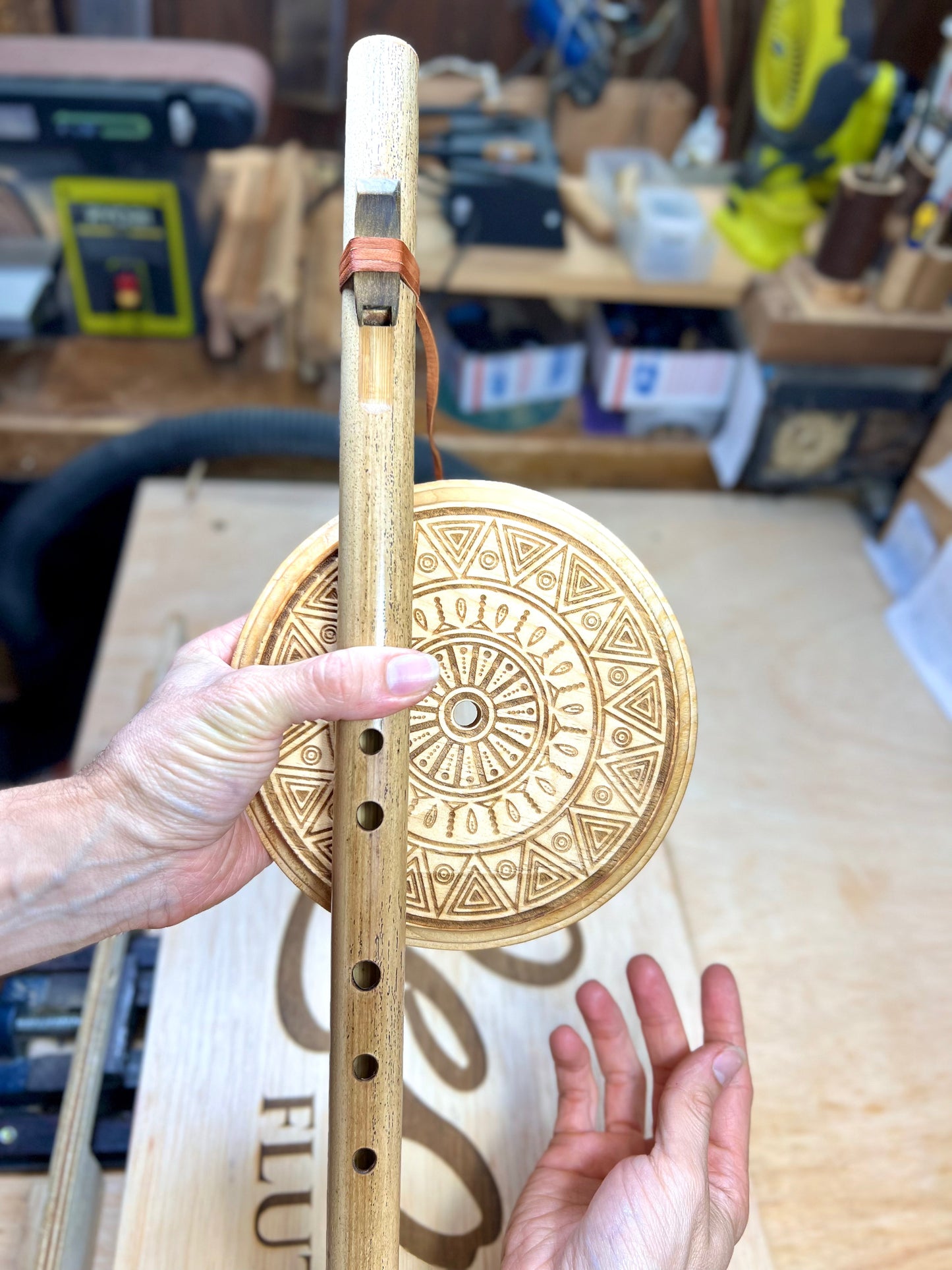 New! flute stand